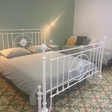 Apartamento Bradamante Little Tower Trapani Exterior foto